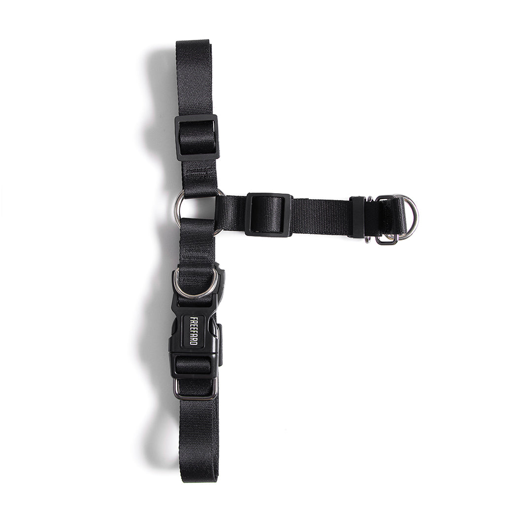 Darkest No-Pull Dog Harness – FreeFaro